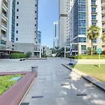 East Heights Tower B - Modern One Bedroom In Business Bay