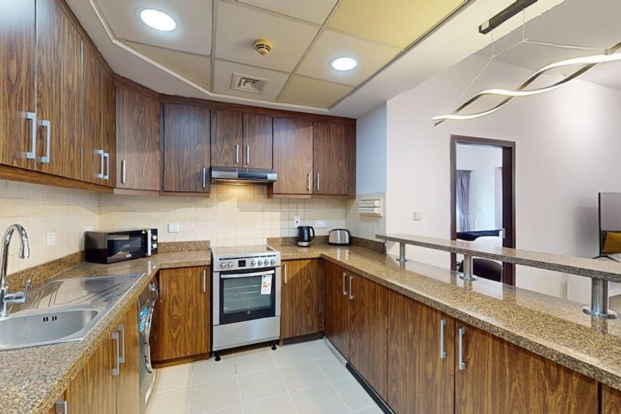 East Heights Tower B - Modern One Bedroom In Business Bay Apartment